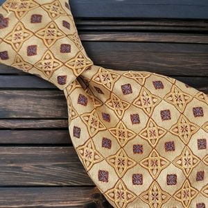 JOS A BANK SIGNATURE COLLECTION, Tan with Geometric Pattern 100% Silk Tie 3.5"